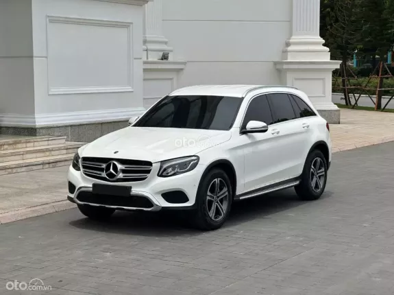 Mercedes-Benz GLC 200 4Matic 2018 - Xe 1 chủ mua mới từ đầu bao check thoải mái