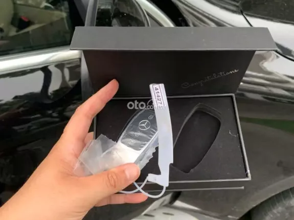 Mercedes-Benz GLC 200 V1 2022 - Xe 1 chủ mua mới từ đầu