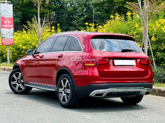 Mercedes-Benz GLC 200 4Matic 2021 - Xe còn đẹp, nước sơn bóng, check thoải mái