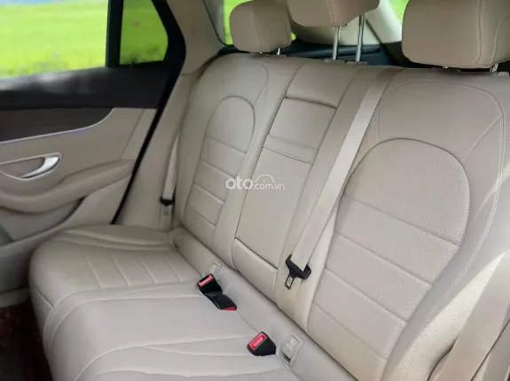 Mercedes-Benz GLC 200 V1 2022 - Xe 1 chủ mua mới từ đầu bao check