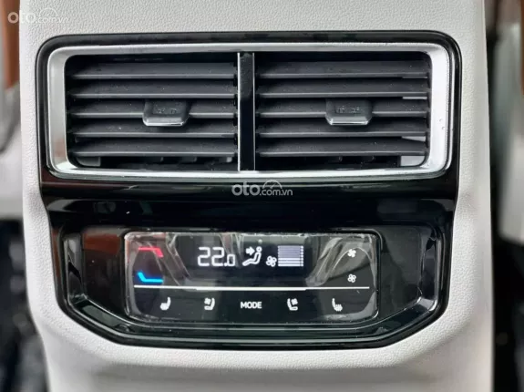 Volkswagen Teramont X 2024 - Nội thất còn như mới, bản 6 ghế đi gia đình siêu hợp lý