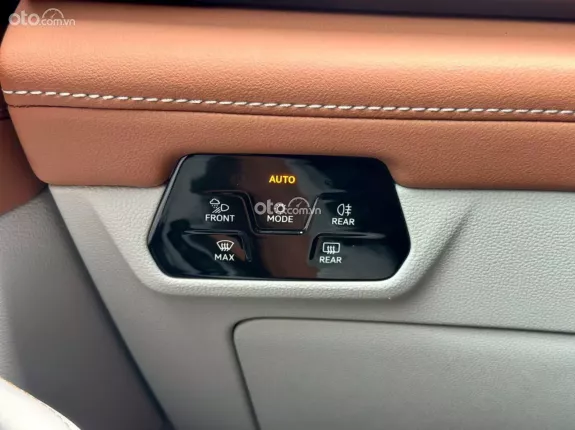 Volkswagen Teramont X 2024 - Nội thất còn như mới, bản 6 ghế đi gia đình siêu hợp lý