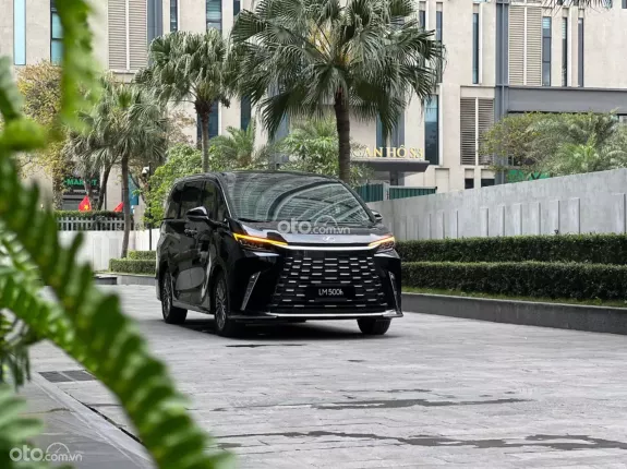 Lexus LM500h 4 ghế 2025 - Phiên bản nâng cấp, bổ sung thêm vật liệu giảm rung và cách âm