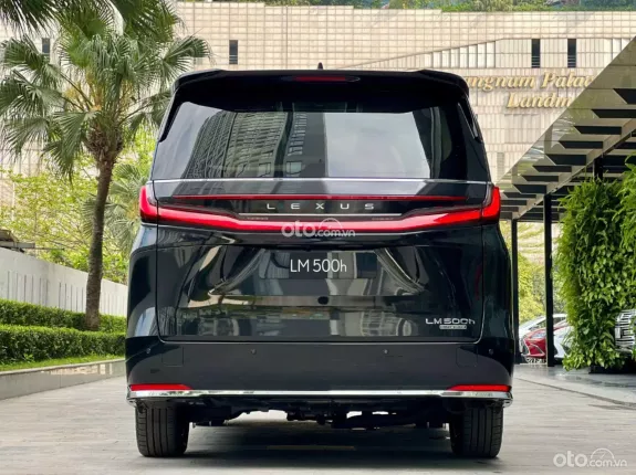 Lexus LM500h 6 ghế 2025 - Phiên bản nâng cấp, bổ sung vật liệu giảm rung và cách âm
