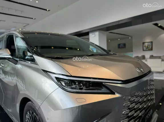 Lexus LM500h 6 ghế 2025 - Phiên bản nâng cấp, bổ sung vật liệu giảm rung và cách âm