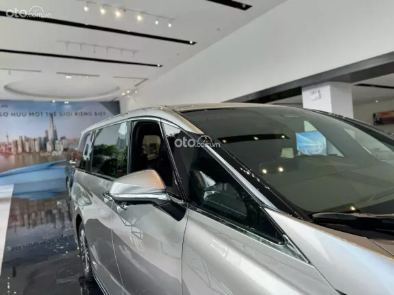 Lexus LM500h 6 ghế 2025 - Phiên bản nâng cấp, bổ sung vật liệu giảm rung và cách âm