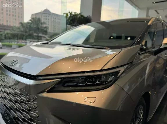 Lexus LM500h 6 ghế 2025 - Phiên bản nâng cấp, bổ sung vật liệu giảm rung và cách âm