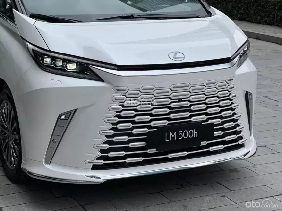Lexus LM500h 4 ghế 2025 - Phiên bản nâng cấp, bổ sung thêm vật liệu giảm rung và cách âm..