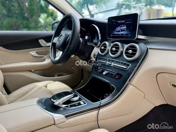 Mercedes-Benz GLC 300 4Matic 2019 - XANH LIMITED - HÓA ĐƠN CTY ĐẦY ĐỦ
