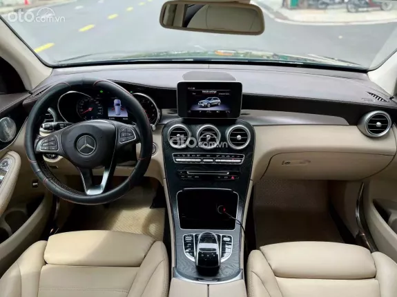 Mercedes-Benz GLC 300 4Matic 2019 - XANH LIMITED - HÓA ĐƠN CTY ĐẦY ĐỦ