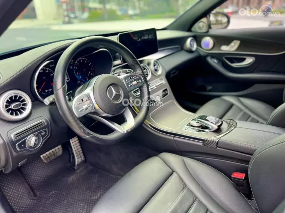 Mercedes-Benz C300 AMG 2020 - GIÁ SIÊU TỐT - ƯU ĐÃI TO