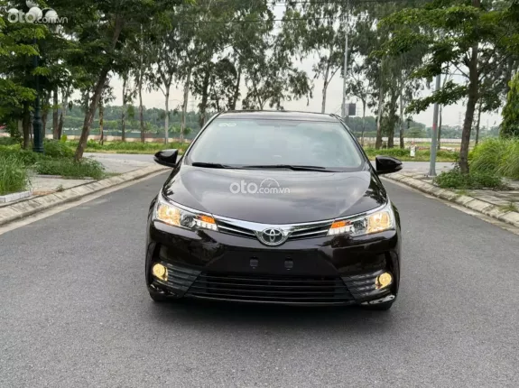 Toyota Corolla Altis 1.8G CVT 2019 - Chuẩn Kilomet zin 8 vạn