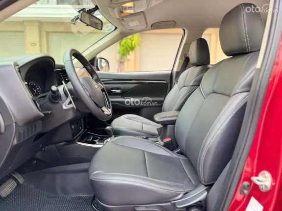Mitsubishi Outlander 2.0 CVT 2020 - Xe chủ đi giữ gìn, giá tốt thương lượng