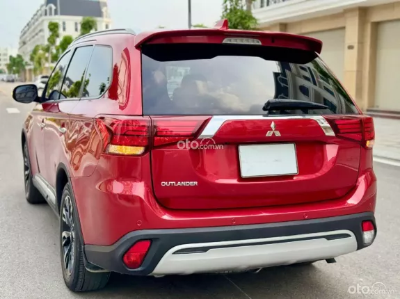 Mitsubishi Outlander 2.0 CVT 2020 - Xe chủ đi giữ gìn, giá tốt thương lượng