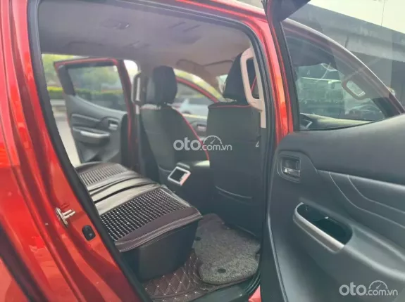 Mitsubishi Triton 4×4 AT MIVEC 2021 - Xe đẹp giá tốt