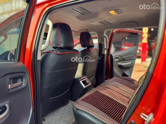 Mitsubishi Triton 4×4 AT MIVEC 2021 - Xe đẹp giá tốt