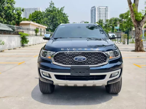 Ford Everest Titanium 2.0 AT 4x2 2022 - Ford Everest Titanium 2.0 AT 4x2 2022