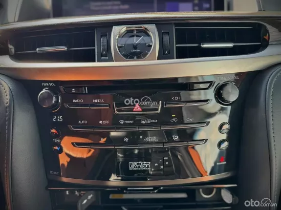 Lexus LX 570 Super Sport 2018 - Siêu phẩm Trung Đông cao cấp giá chỉ 6 tỏi