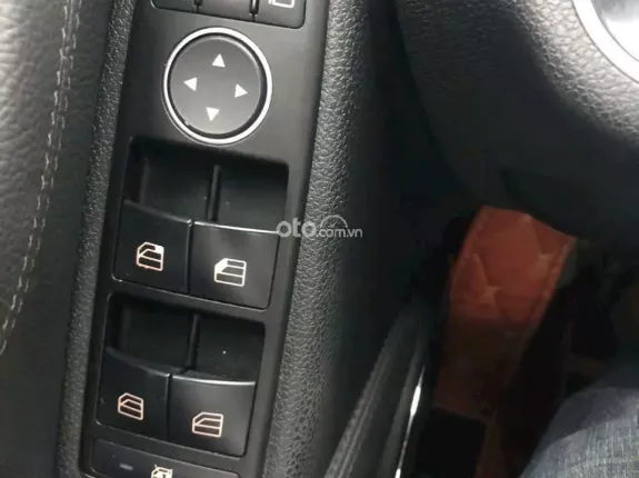 Mercedes-Benz C250 AMG 2010 - Đẹp và rẻ bất ngờ