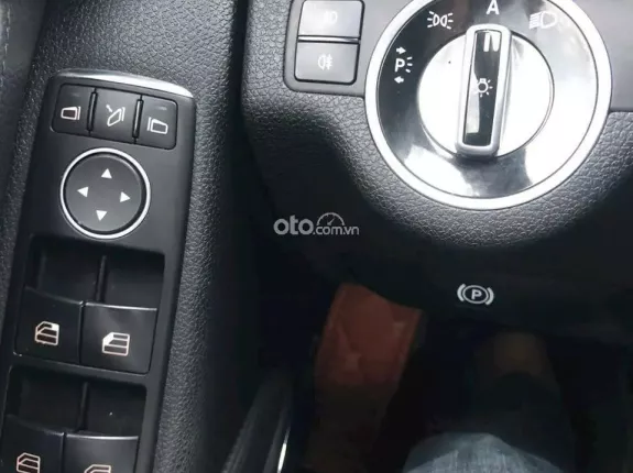 Mercedes-Benz C250 AMG 2010 - Đẹp và rẻ bất ngờ