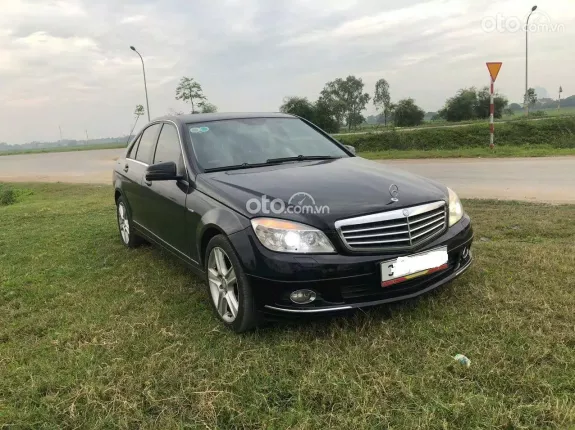 Mercedes-Benz C250 AMG 2010 - Đẹp và rẻ bất ngờ