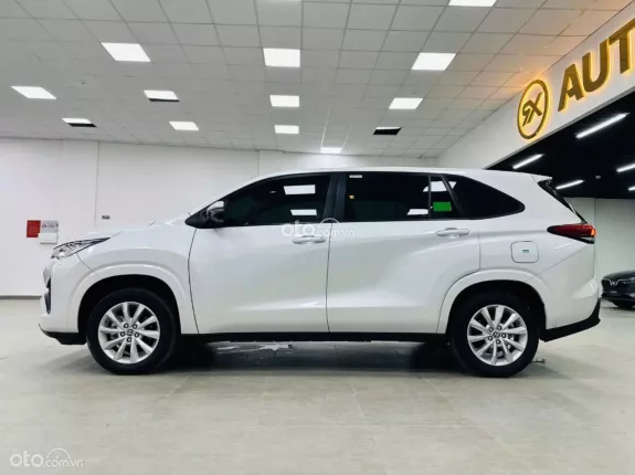Toyota Innova Cross Xăng 2024 - Xe lướt như mới, ODO chỉ 23.000 km