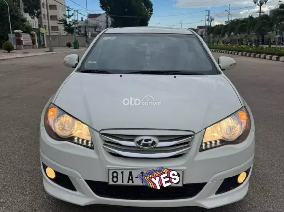Hyundai Avante 1.6 AT 2015 - Xe đẹp có đỗi xe giao luu bù trừ
