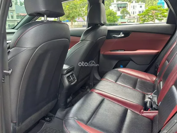 Kia K3 2.0 Premium 2022 - Chủ đi giữ gìn, bao check test