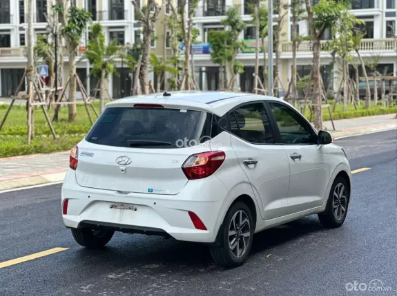 Hyundai Grand i10 2023 - Xe siêu lướt 12.000 km, giá tốt sang tên