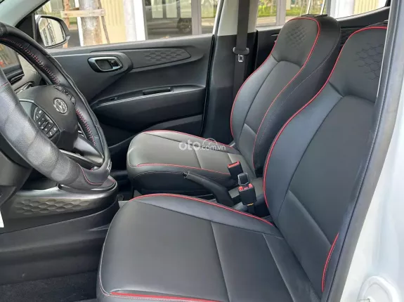 Hyundai Grand i10 2023 - Xe siêu lướt 12.000 km, giá tốt sang tên