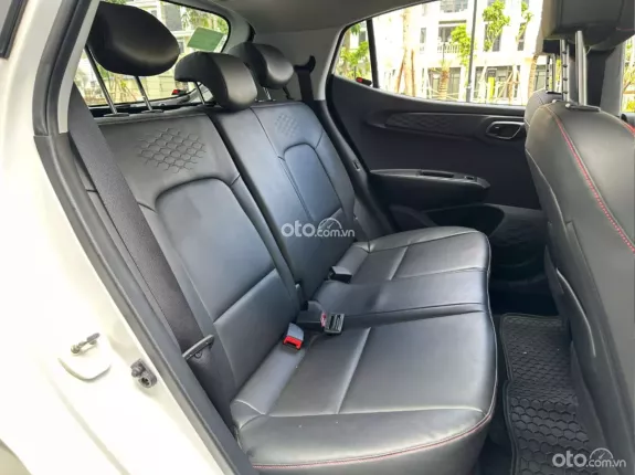 Hyundai Grand i10 2023 - Xe siêu lướt 12.000 km, giá tốt sang tên