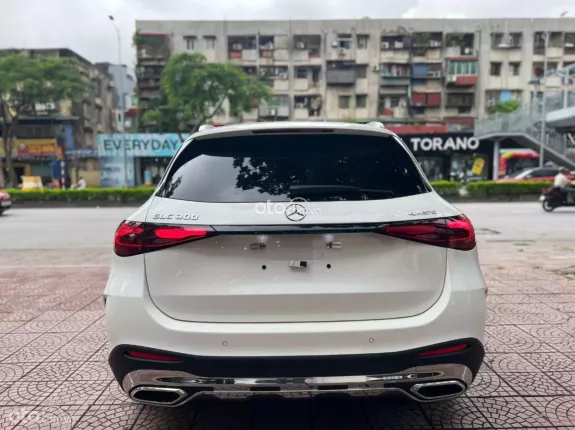 Mercedes-Benz GLC 300 2023 - Chủ đi siêu ít