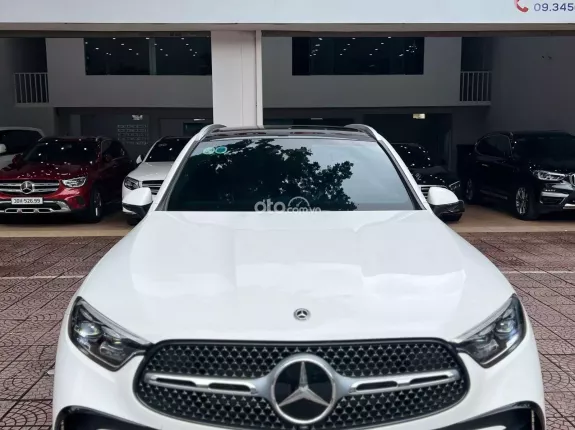 Mercedes-Benz GLC 300 2023 - Chủ đi siêu ít