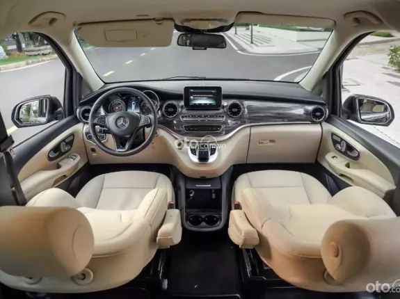 Mercedes-Benz V250 Luxury 2019 - Mercedes V250 Luxury 2019 lướt nhẹ cực đẹp
