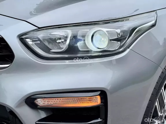 Kia Cerato 1.6 AT Luxury 2018 - Tài chính rất hợp lý!