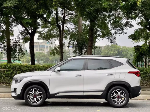 Kia Seltos 1.4 Premium 2021 - Siêu đẹp!