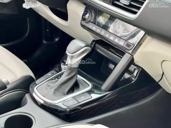 Kia Seltos 1.4 Premium 2021 - Siêu đẹp!
