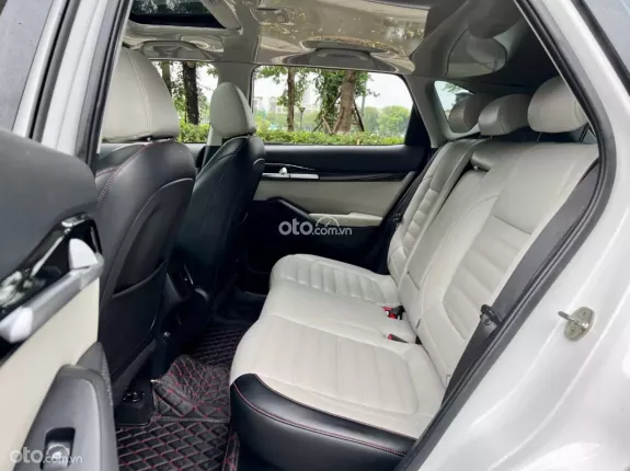 Kia Seltos 1.4 Premium 2021 - Siêu đẹp!