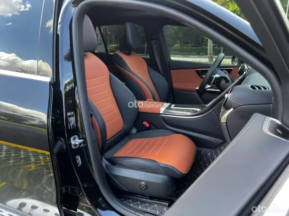 Mercedes-Benz GLC 300 4Matic 2024 - Mercedes GLC300 4Matic 2024 siêu lướt 4.500km như xe thùng