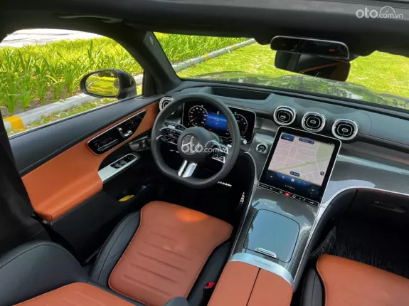 Mercedes-Benz GLC 300 4Matic 2024 - Mercedes GLC300 4Matic 2024 siêu lướt 4.500km như xe thùng