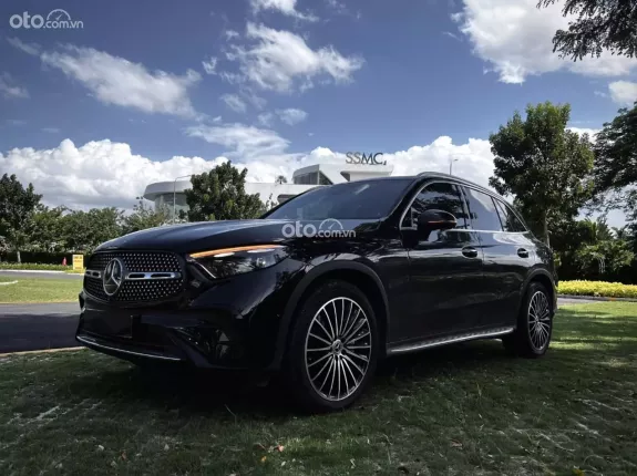 Mercedes-Benz GLC 300 4Matic 2024 - Mercedes GLC300 4Matic 2024 siêu lướt 4.500km như xe thùng