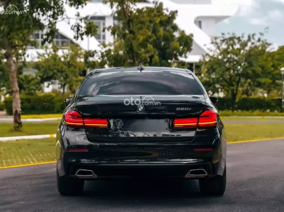 BMW 520i Luxury Line 2022 - BMW 520i Luxury Line 2022 lướt nhẹ 23.000km cực đẹp