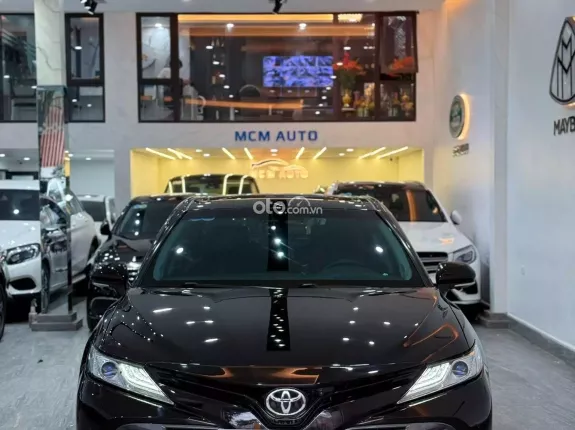Toyota Camry 2.5Q 2020 - Cập bến sẵn 1 em bao zin