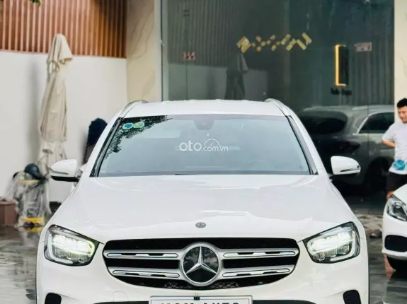 Mercedes-Benz GLC 200 4Matic 2021 - Xe còn nguyên zin, bao check thoải mái