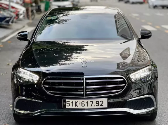 Mercedes-Benz E200 Exclusive 2022 - Giá tốt nhất thị trường, bank 70%
