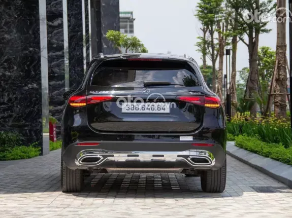 Mercedes-Benz GLC 200 4Matic 2023 - Sản xuất 2023 đăng ký lần đầu tháng 9/2024