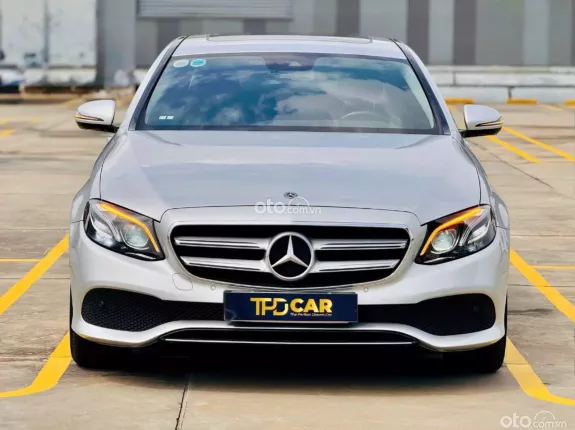 Mercedes-Benz E250 E250 2017 - Xe đẹp, chuẩn chỉnh, giá tốt