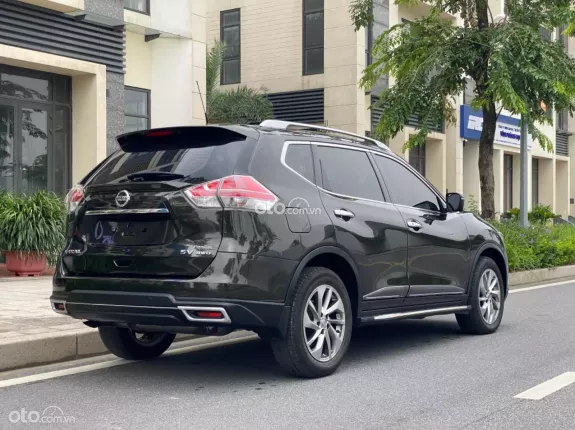 Nissan X trail 2.5 SV 4WD Premium 2018 - Chính chủ tư nhân từ đầu biển Hà Nội