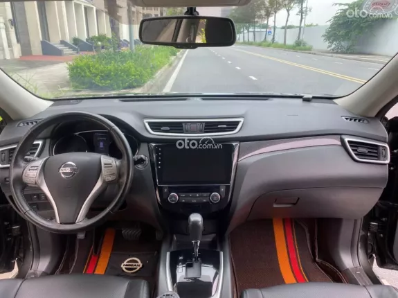 Nissan X trail 2.5 SV 4WD Premium 2018 - Chính chủ tư nhân từ đầu biển Hà Nội
