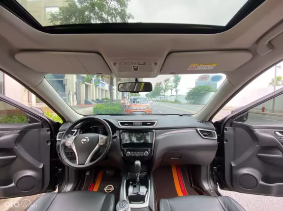 Nissan X trail 2.5 SV 4WD Premium 2018 - Chính chủ tư nhân từ đầu biển Hà Nội